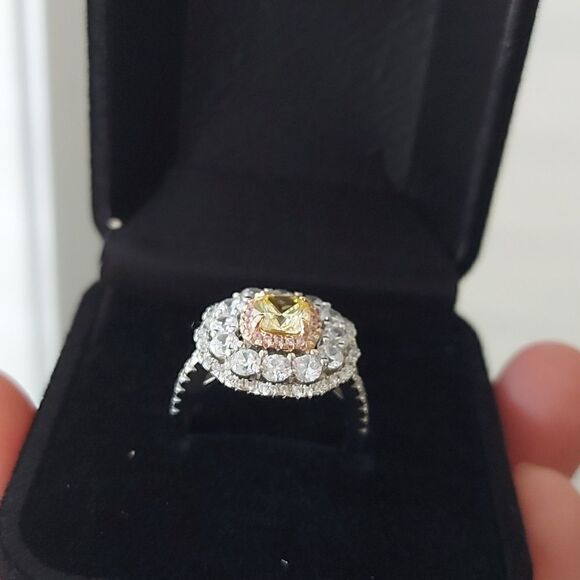 2 Carat Citrine Sterling Silver Ring - Picture 4 of 13